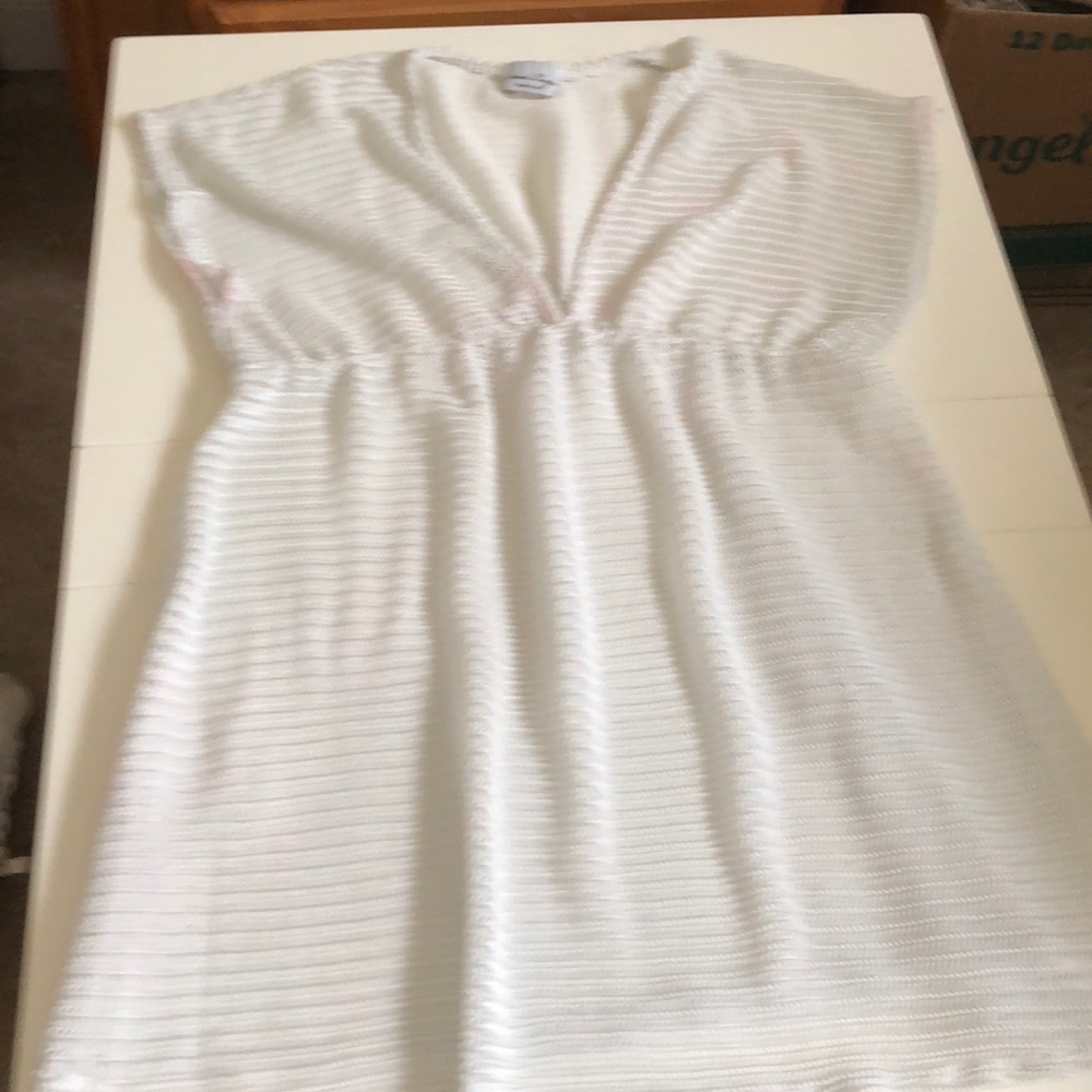 Jordan Taylor short sleeve Swimsuit Coverup (Las)